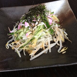 醤油麹ドレの和風野菜サラダ